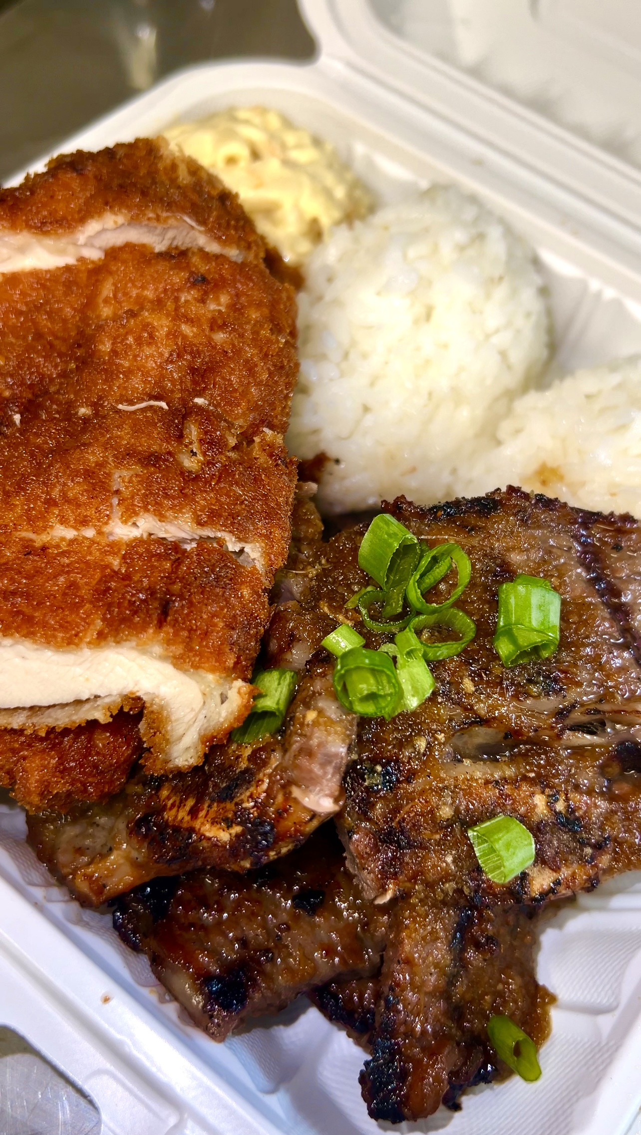 Island Grubz On The Go, LLC